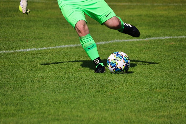 她是不是被 她是不是被