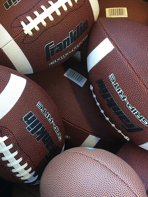 深圳队在某 深圳队在某